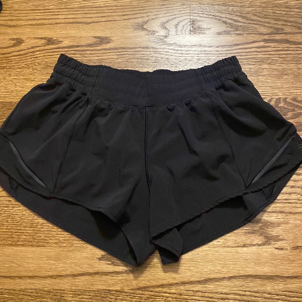 Hotty Hot Low-Rise Lined Short 2.5"